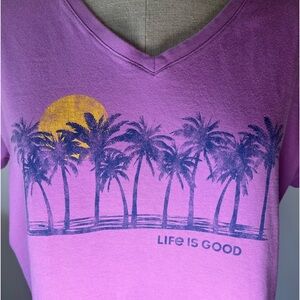 Life is Good Palm Trees and Sunset size L Purple Shirt